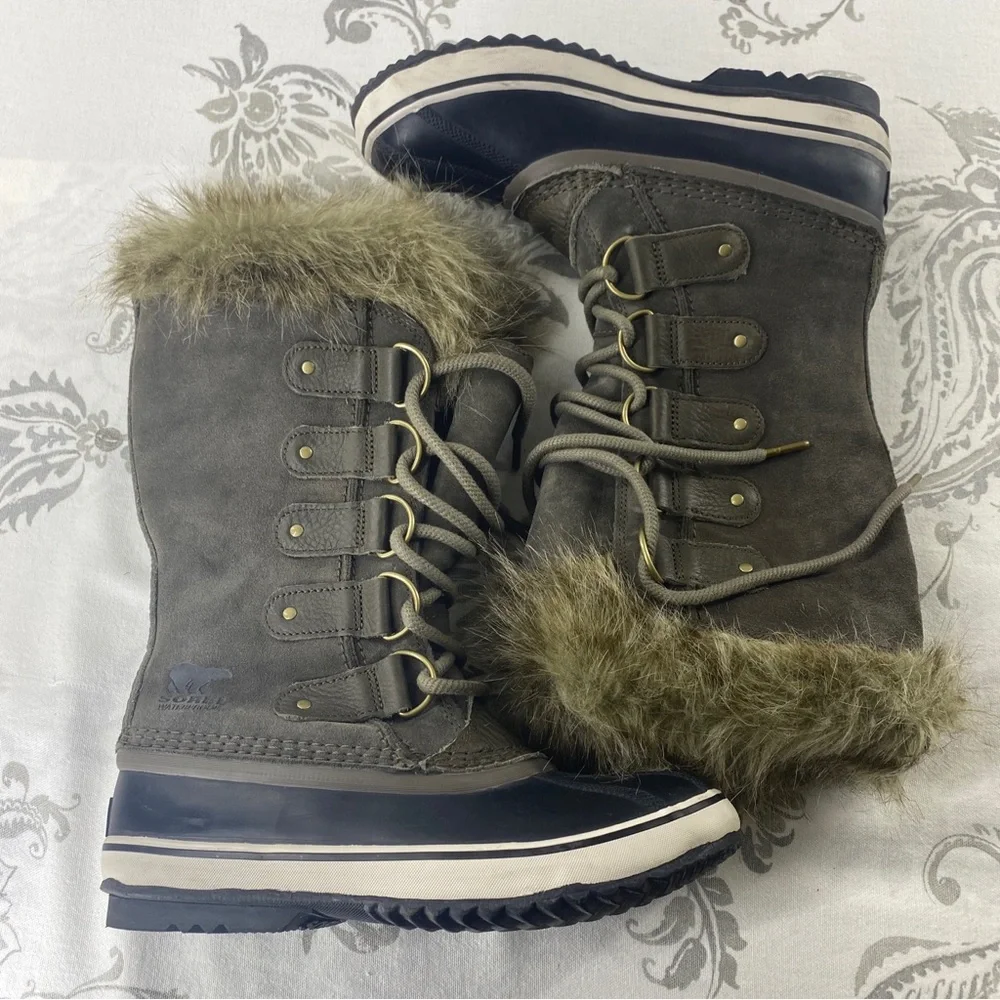 Sorel‎ Joan of Artic Snow Boots Gray Lace Up Winter